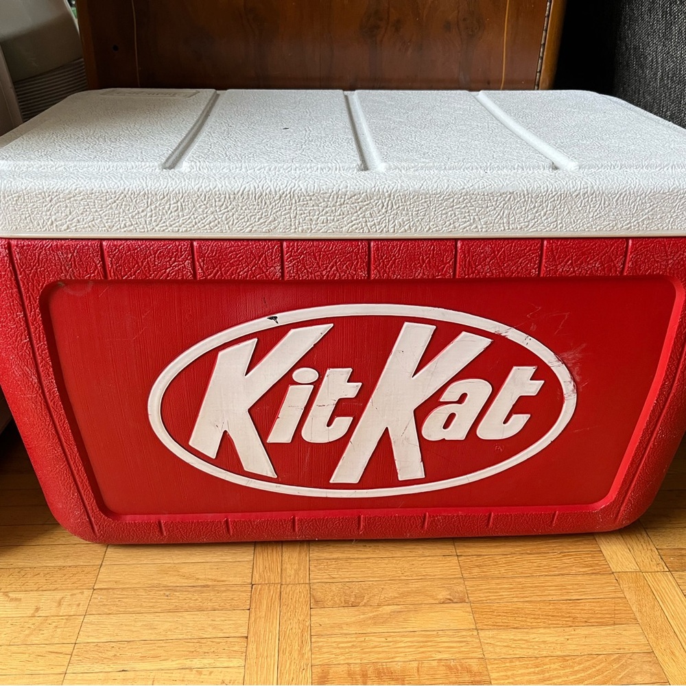 KitKat Cooler